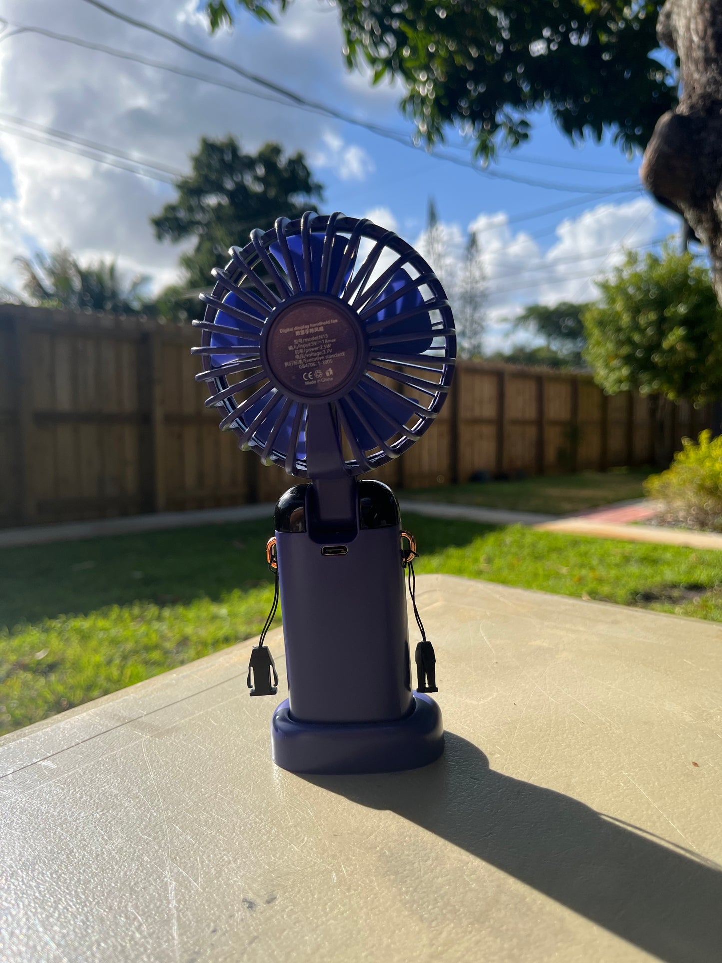 Mini cooling fan